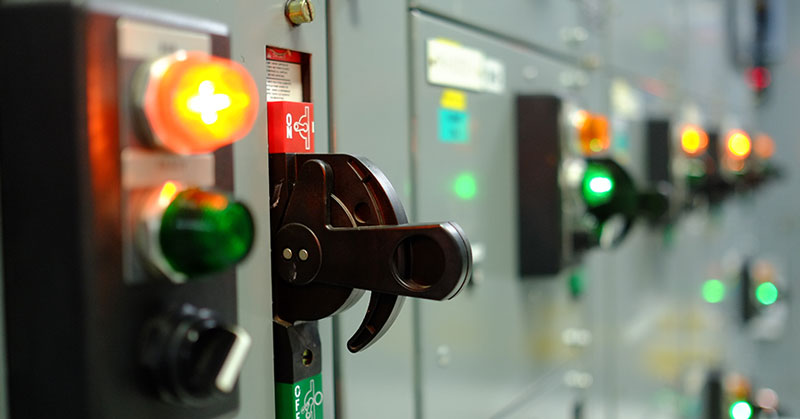 Es mas que Hablar con Excelente La seguridad en las instalaciones eléctricas | Trace Software Spain